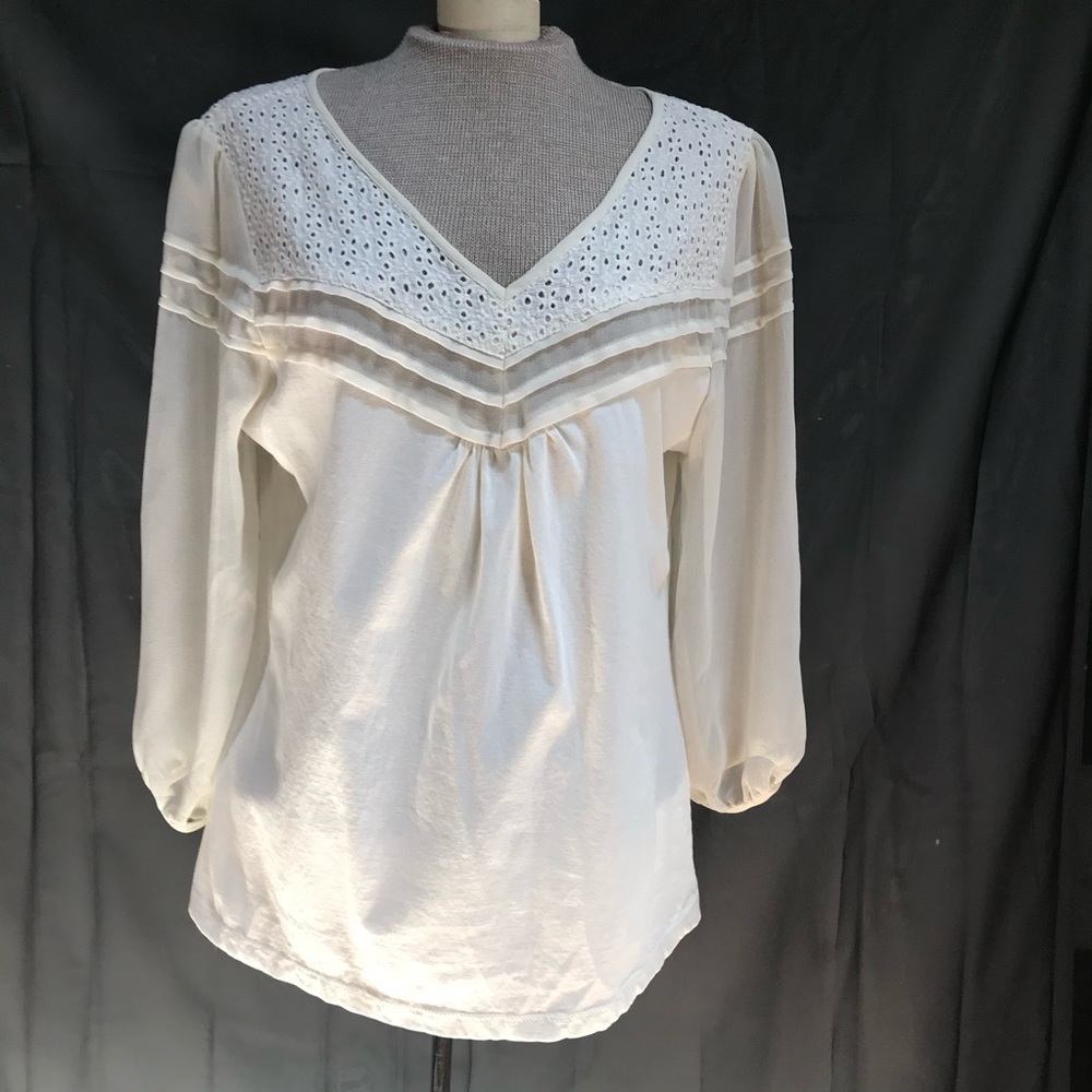 Natural Impressions Blouse Eyelet V neck Size XL Cream
